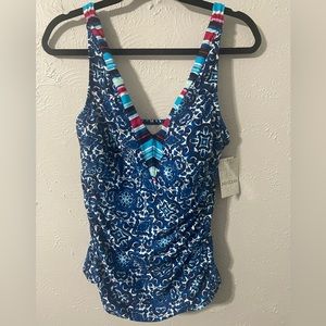 Tankini swimsuit top by 24th & Ocean NWT